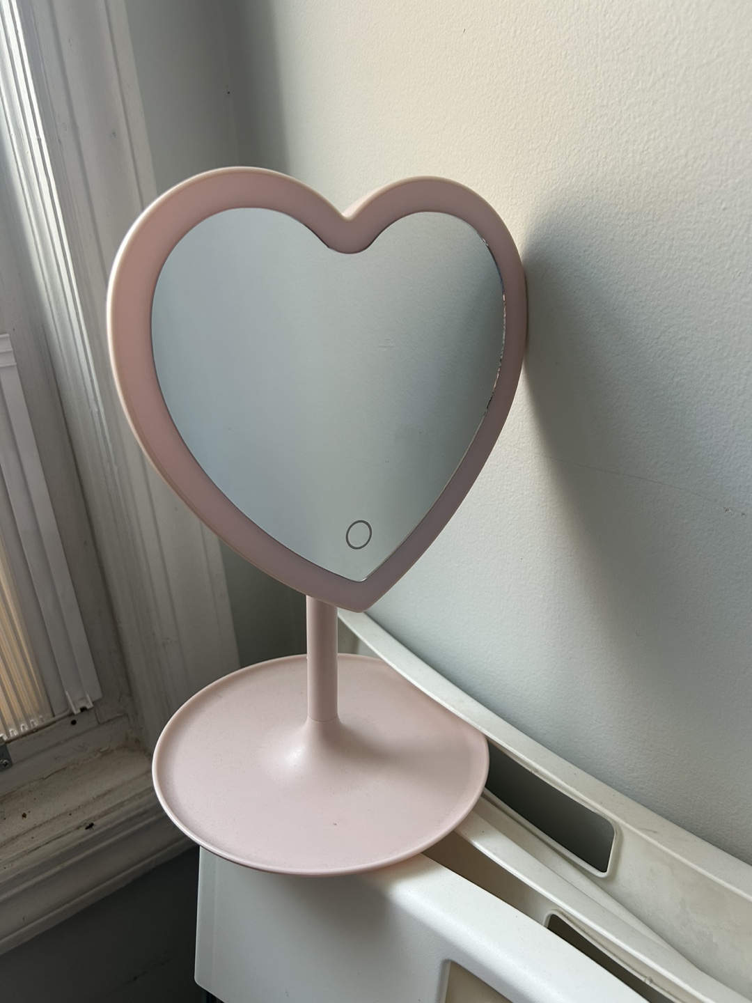 LED Heart Shaped Vanity Mirror - Pink