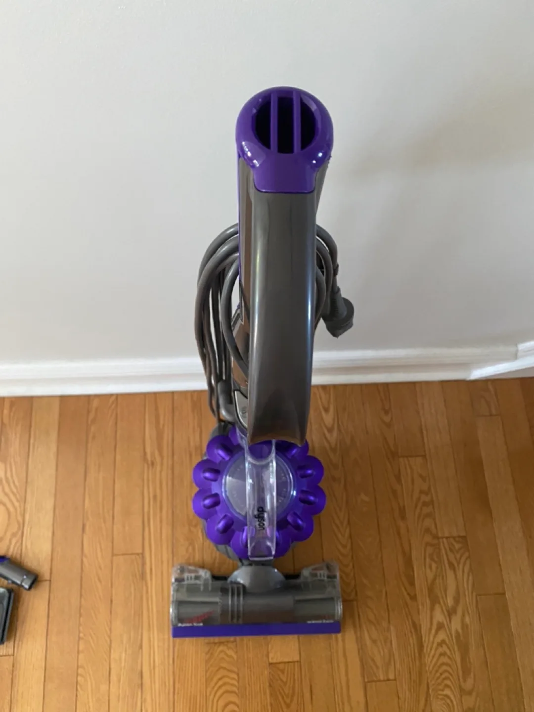 Dyson Ball Animal 2 Pro Vacuum + Accessories image indicator(5)