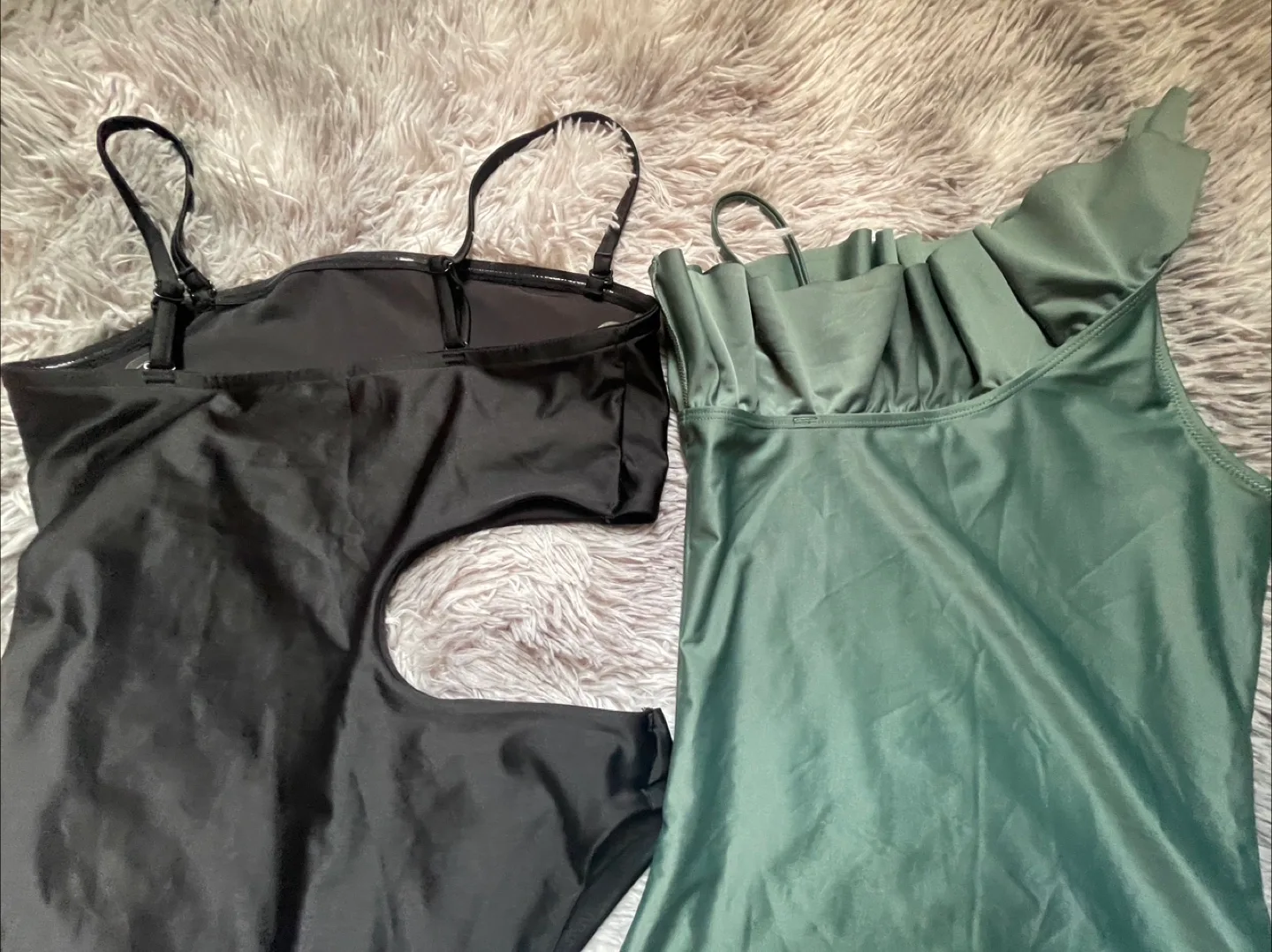 One-Piece Swimsuits - Small image indicator(3)