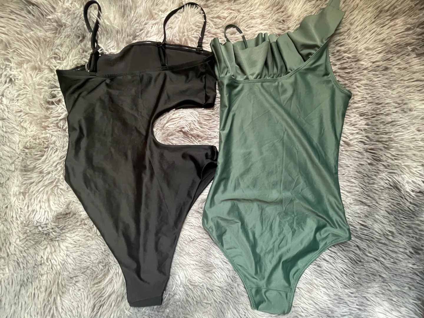 One-Piece Swimsuits - Small image indicator(2)