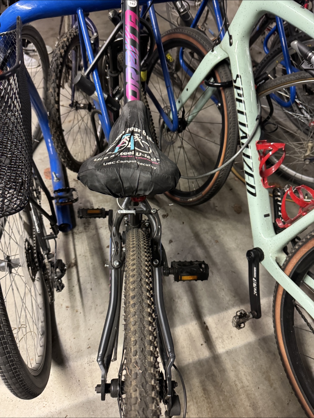 Women Mountain Bike - size small - photo 4