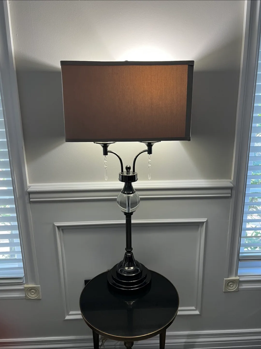 Elegant Table Lamp with Rectangular Shade thumbnail