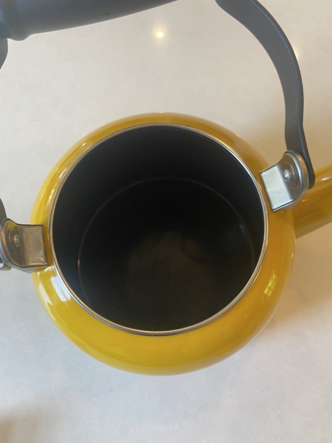 Le Creuset Yellow Kettle - 1.25 Quarts - photo 4