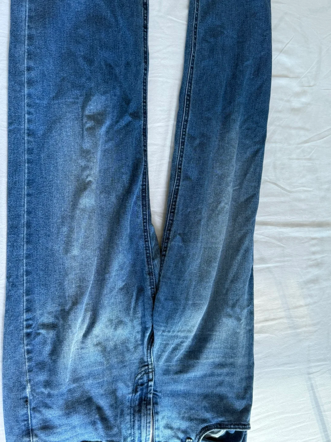 Old Navy Wide Leg Jeans - Size 10 thumbnail