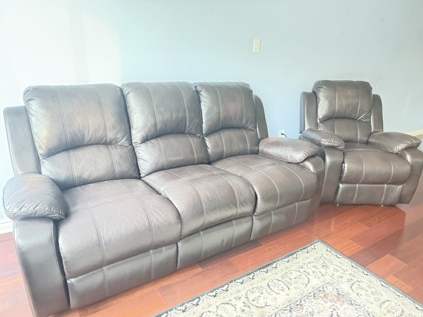 Reclining Sofa Set
