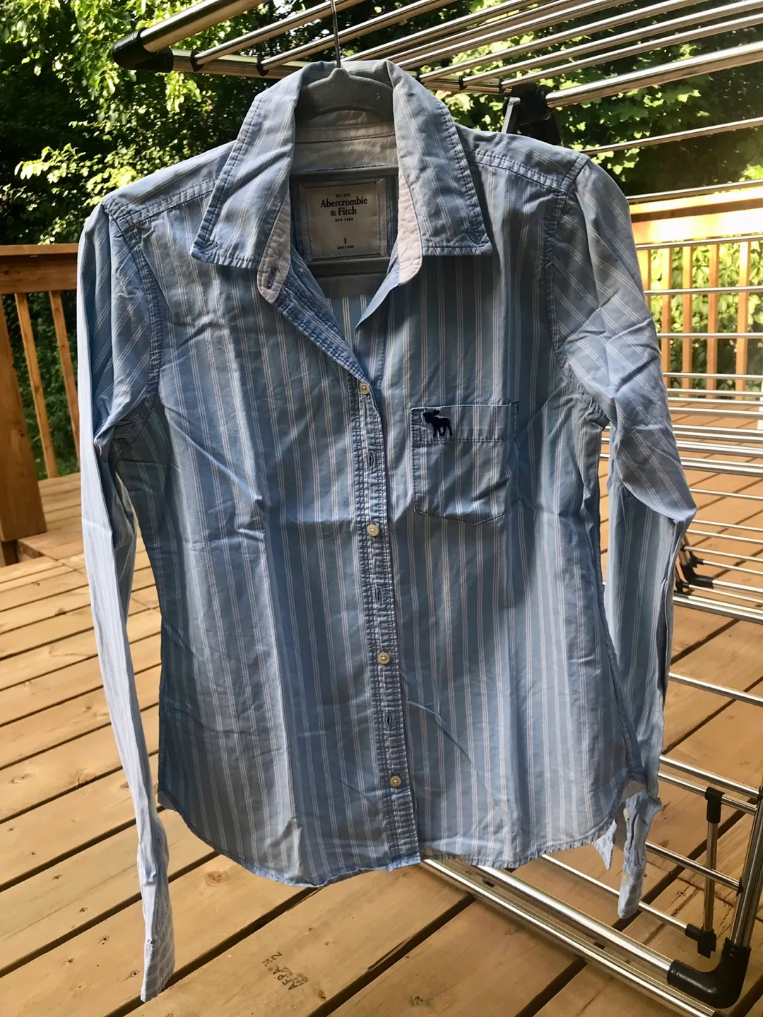 Abercrombie & Fitch Striped Button-Up - Size S image indicator(4)