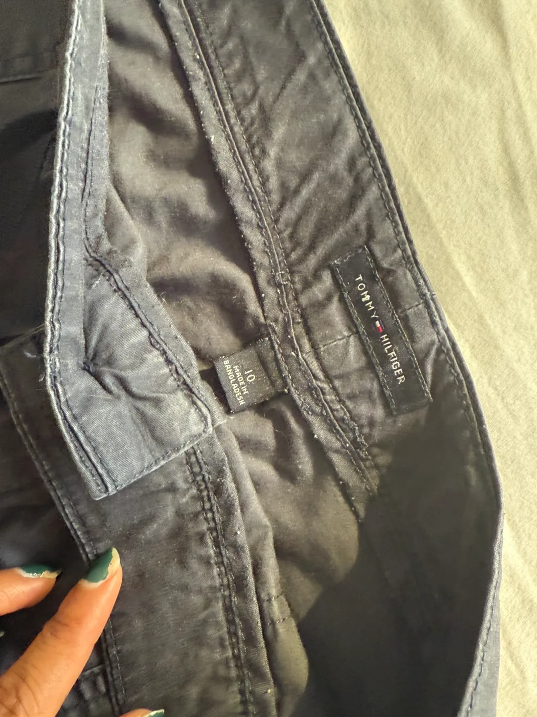 Tommy Hilfiger Skirt - Size 10 image indicator(2)