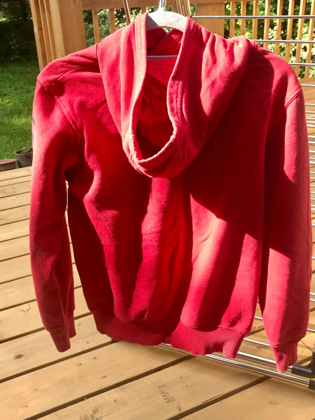 Levi's Kids Red Hoodie, Size M (10-12 Yrs) image indicator(2)