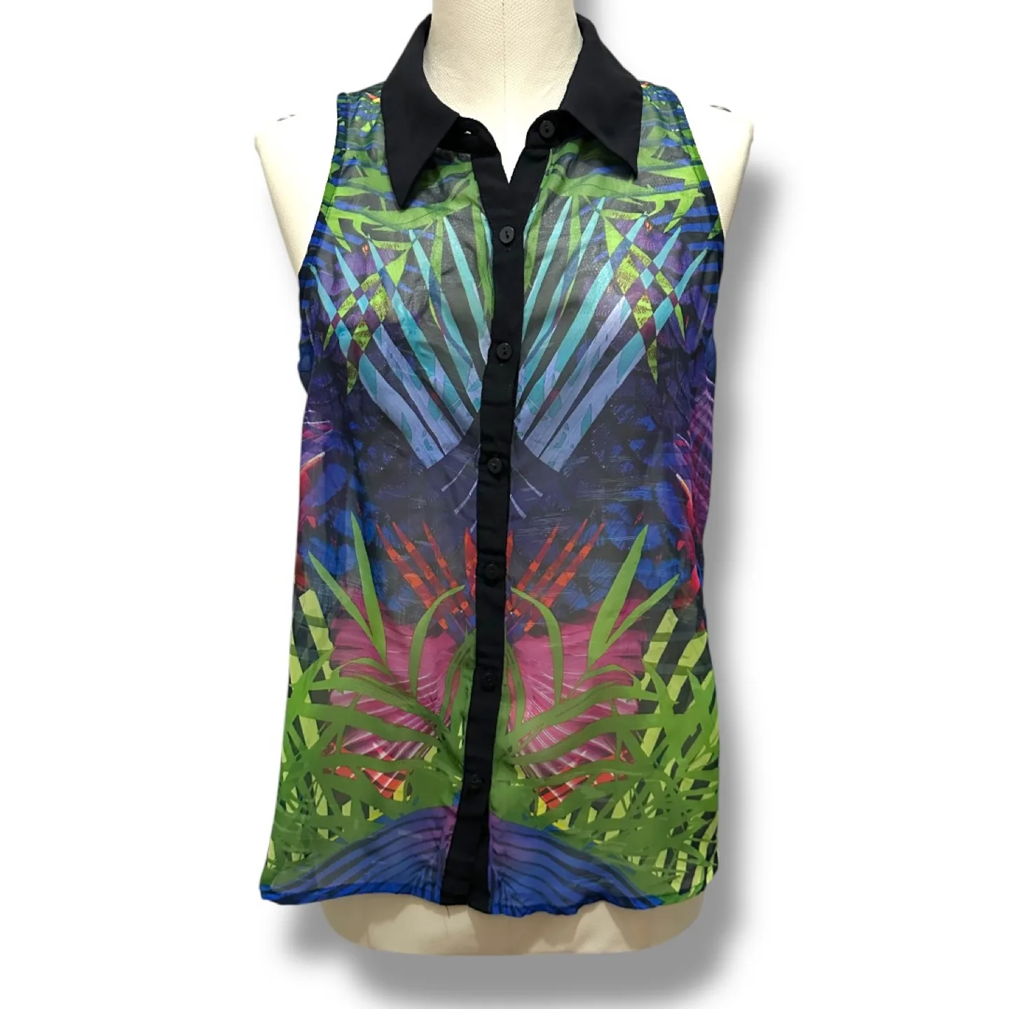 Decree | Sleeveless Blouse - Tropical Jungle Print - Size M image indicator(2)