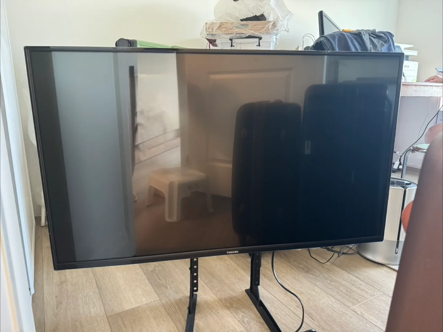 Toshiba 43” LED TV thumbnail