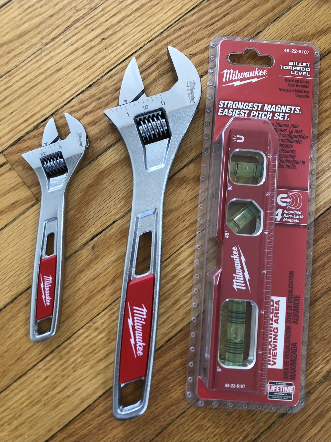 Milwaukee Tool Set – 25+ Tools + Backpack – All Together – $300 - photo 5