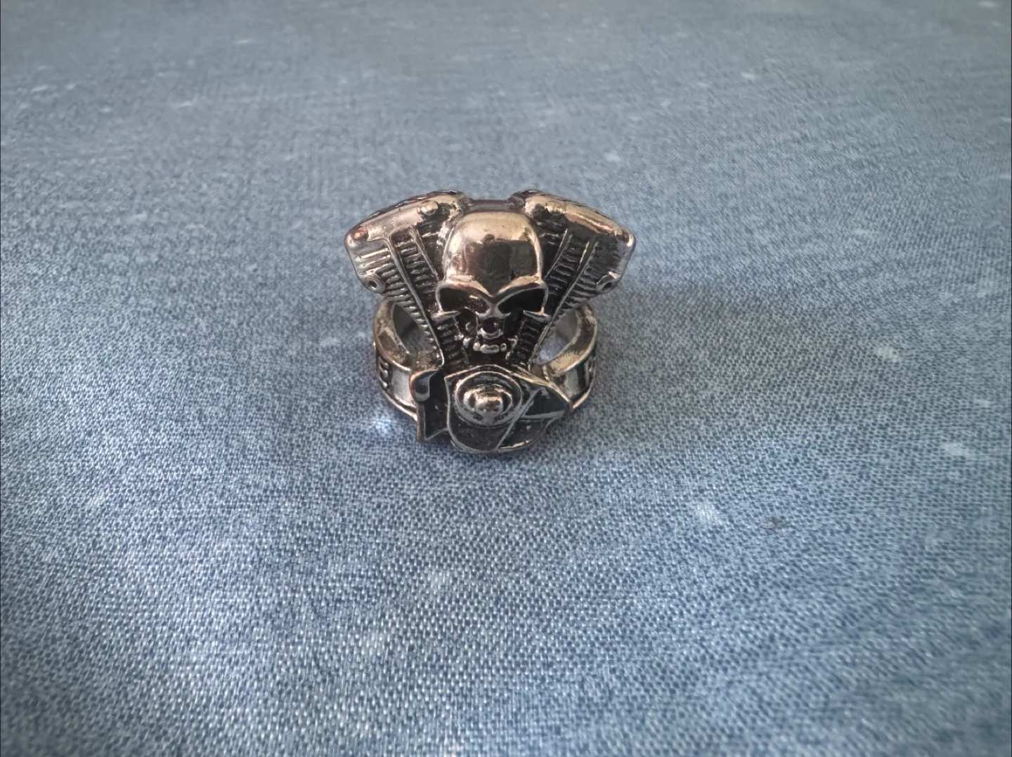 Skull & Engine Ring - Silver thumbnail