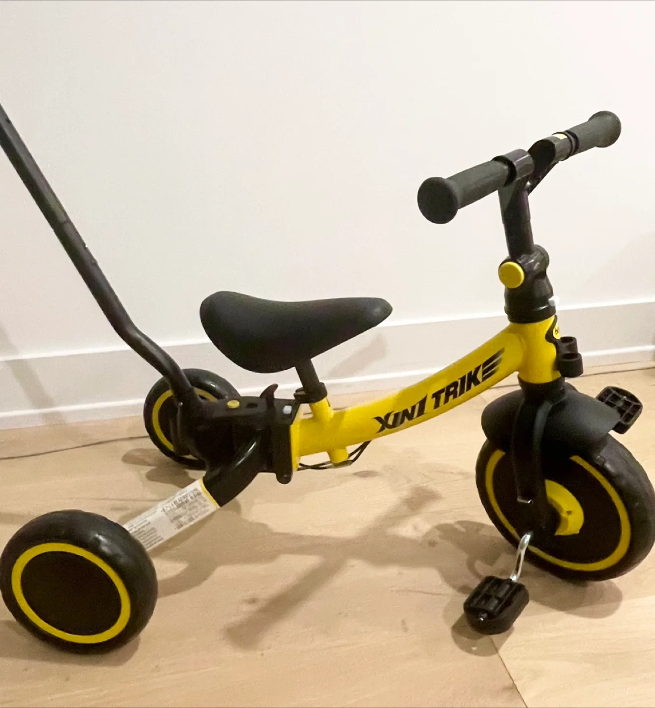 Toddler Tricycle w Parent Steering Handle. New! image indicator(2)