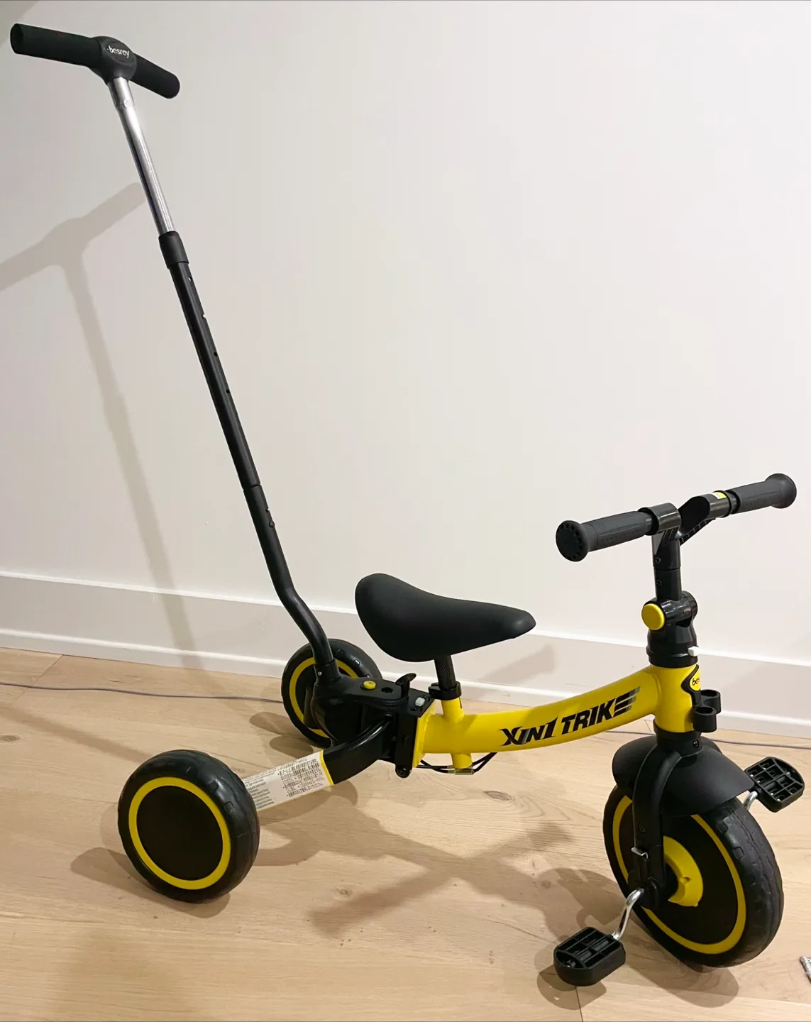 Toddler Tricycle w Parent Steering Handle. New! image indicator(3)