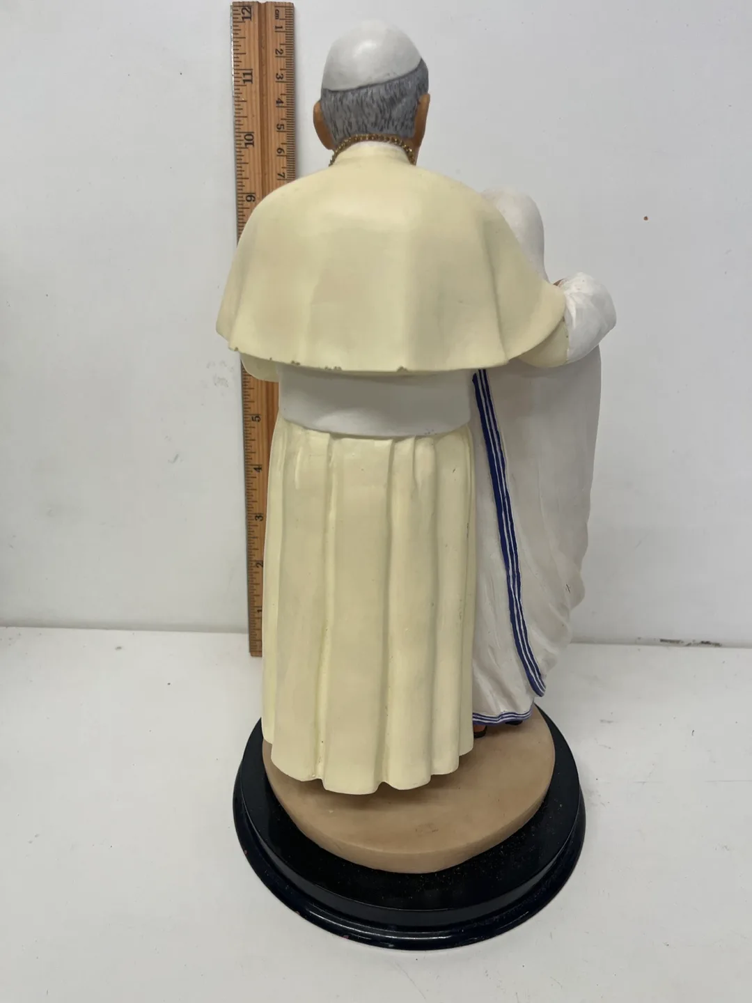 Pope John Paul II & Mother Teresa Statue image indicator(4)