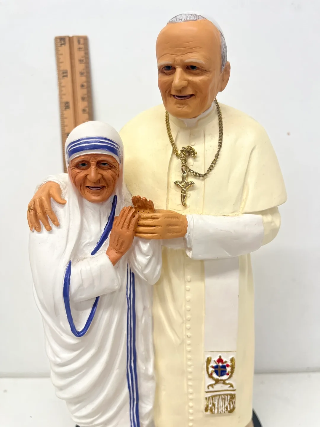 Pope John Paul II & Mother Teresa Statue image indicator(2)