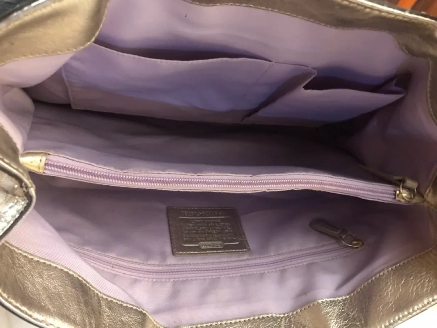 Coach Shoulder Bag image indicator(2)
