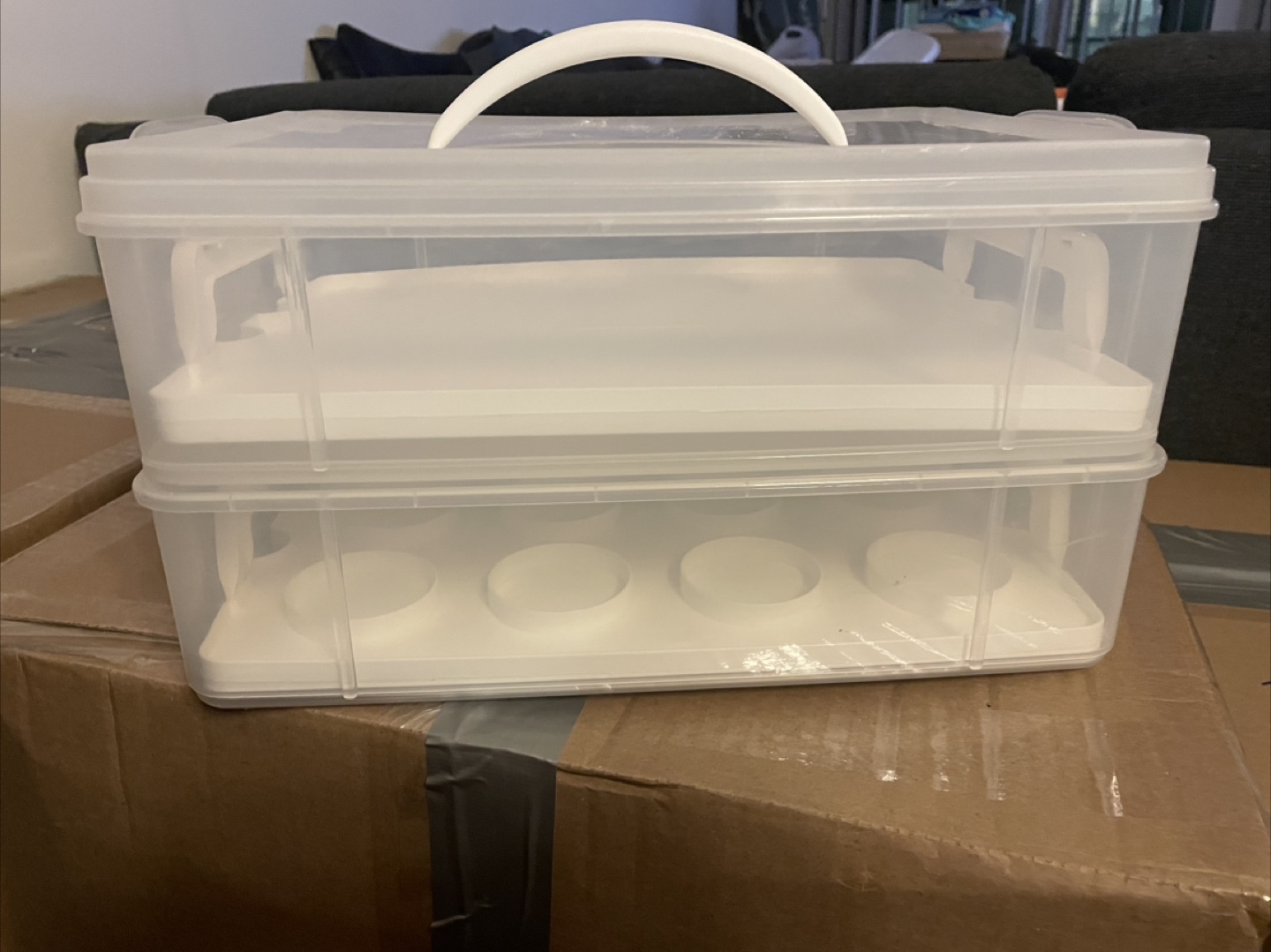 MOVING SALE- Cupcake Storage Container-2 levels - photo 4