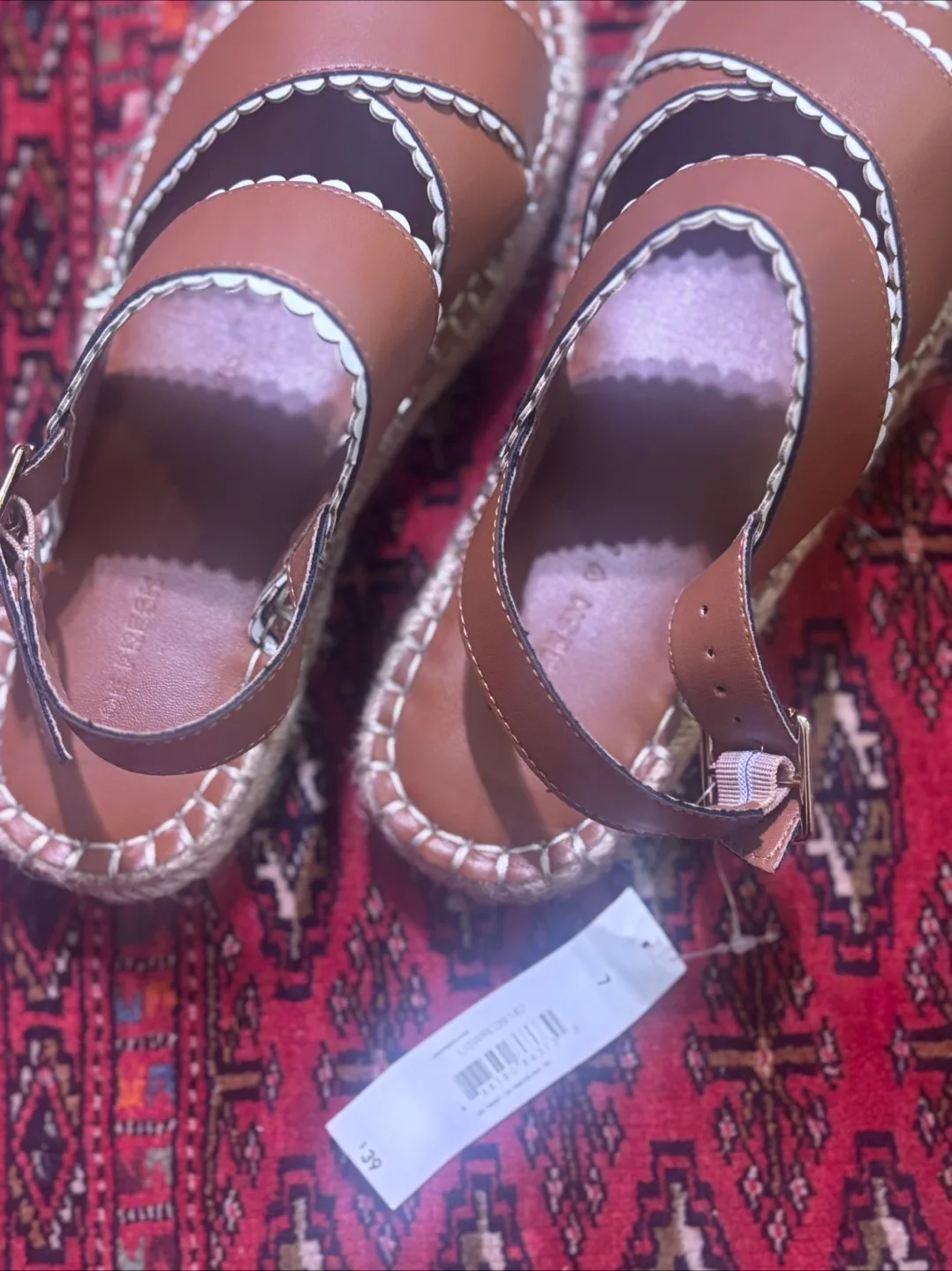 Joe Fresh Brown Sandals - Size 7 image indicator(6)