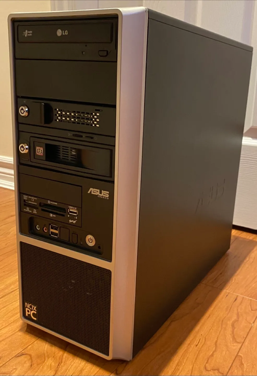 ASUS Classic PC Tower image indicator(2)