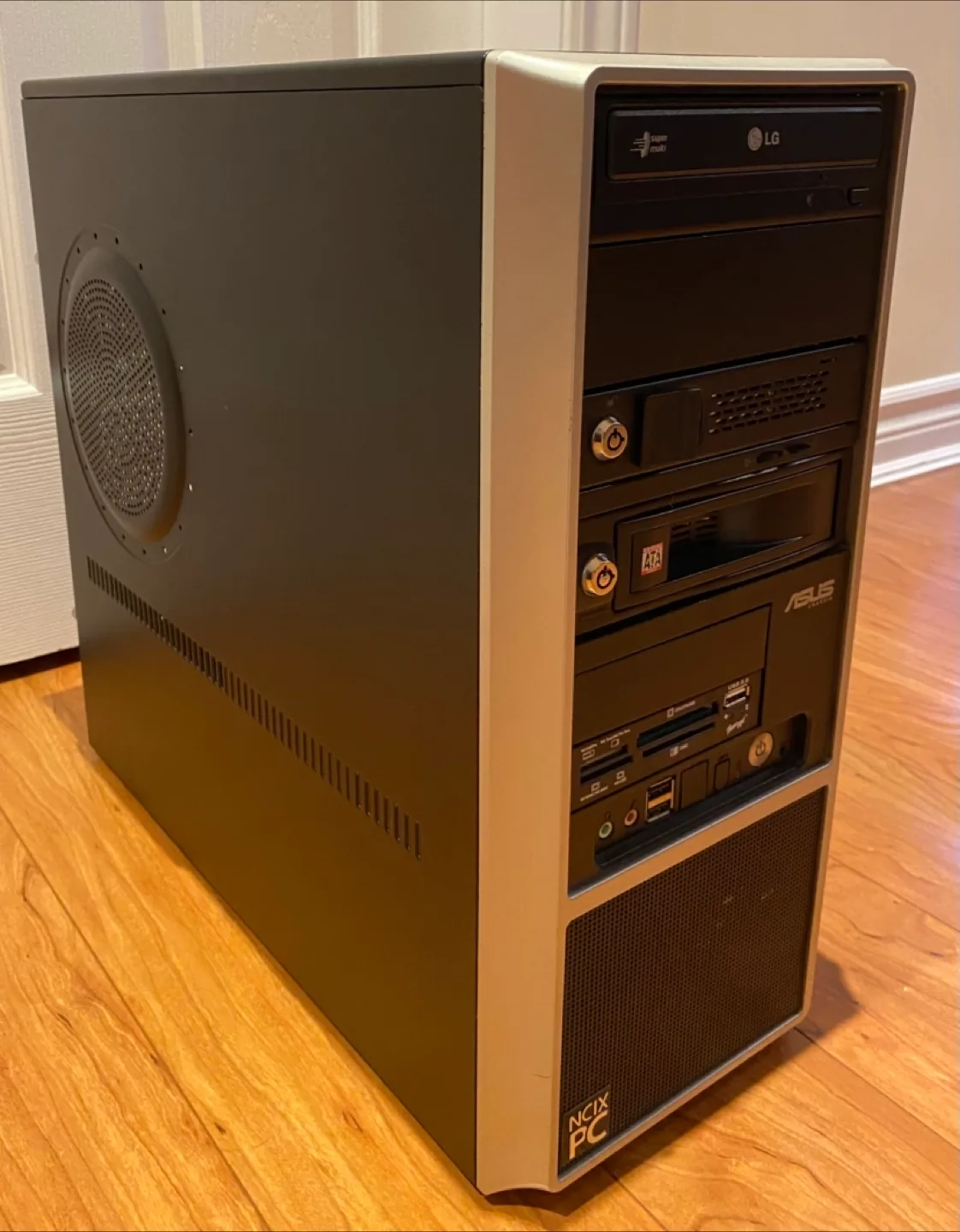 ASUS Classic PC Tower image indicator(3)