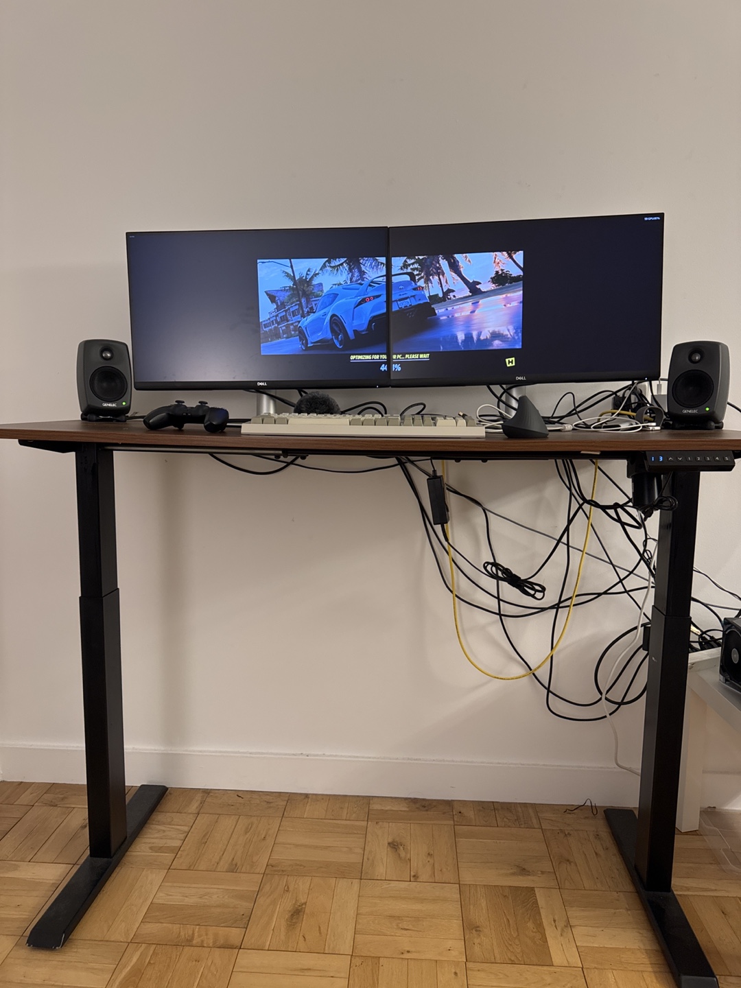 Standing Desk + Ergonomic Chair - photo 3