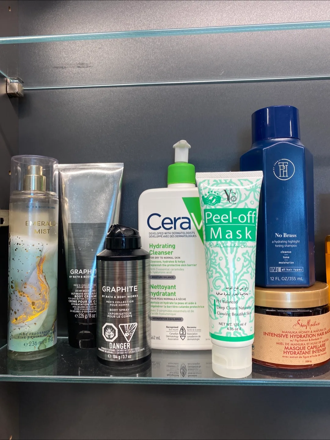 Skincare & Haircare Lot image indicator(2)
