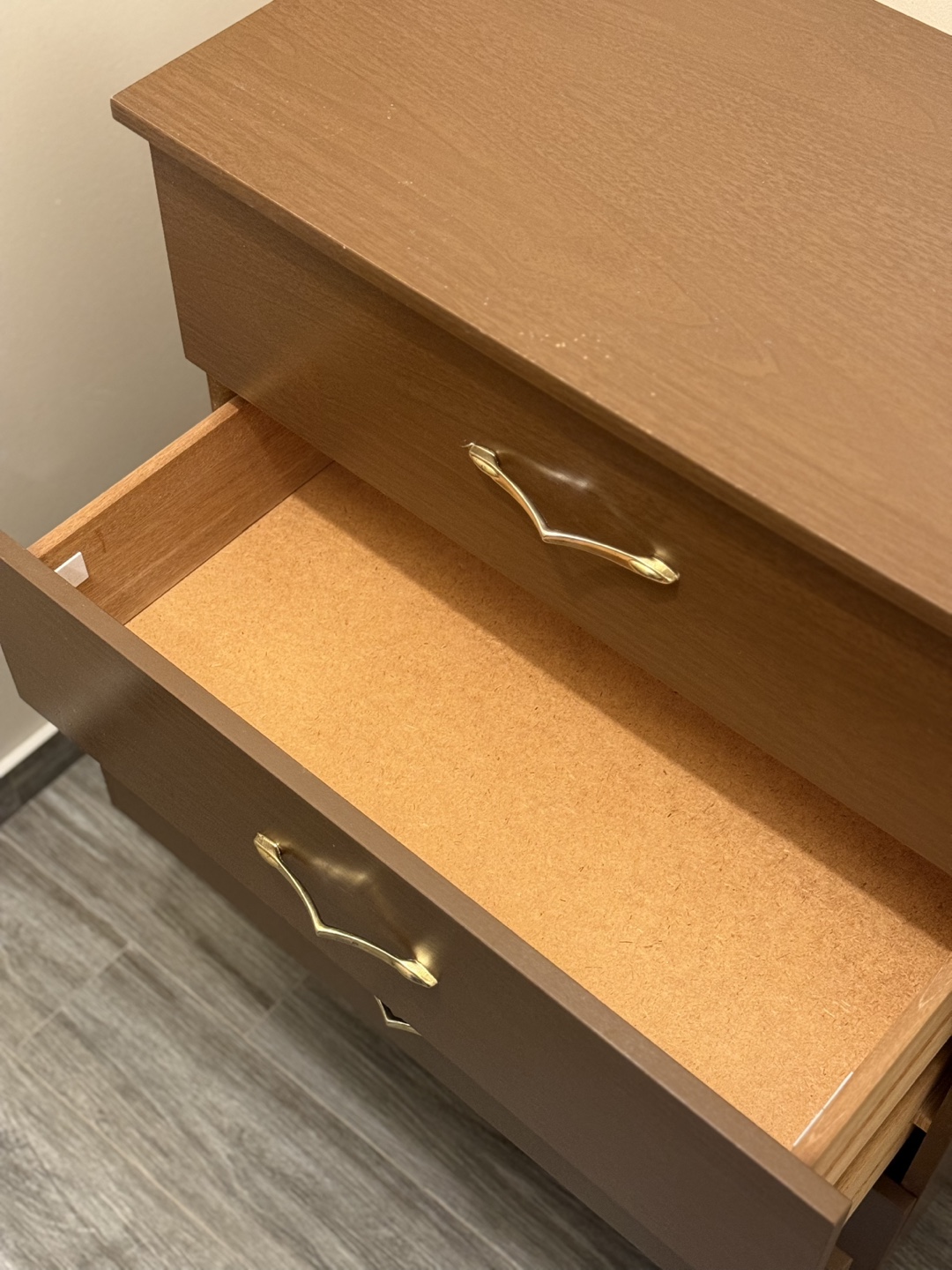 Brown 4-Drawer dresser - photo 3