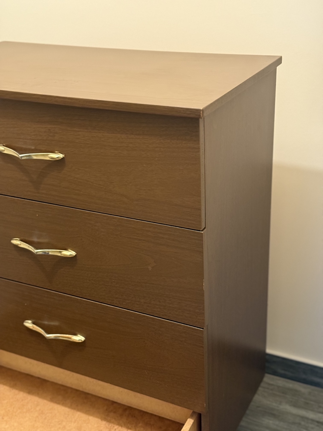 Brown 4-Drawer dresser - photo 5