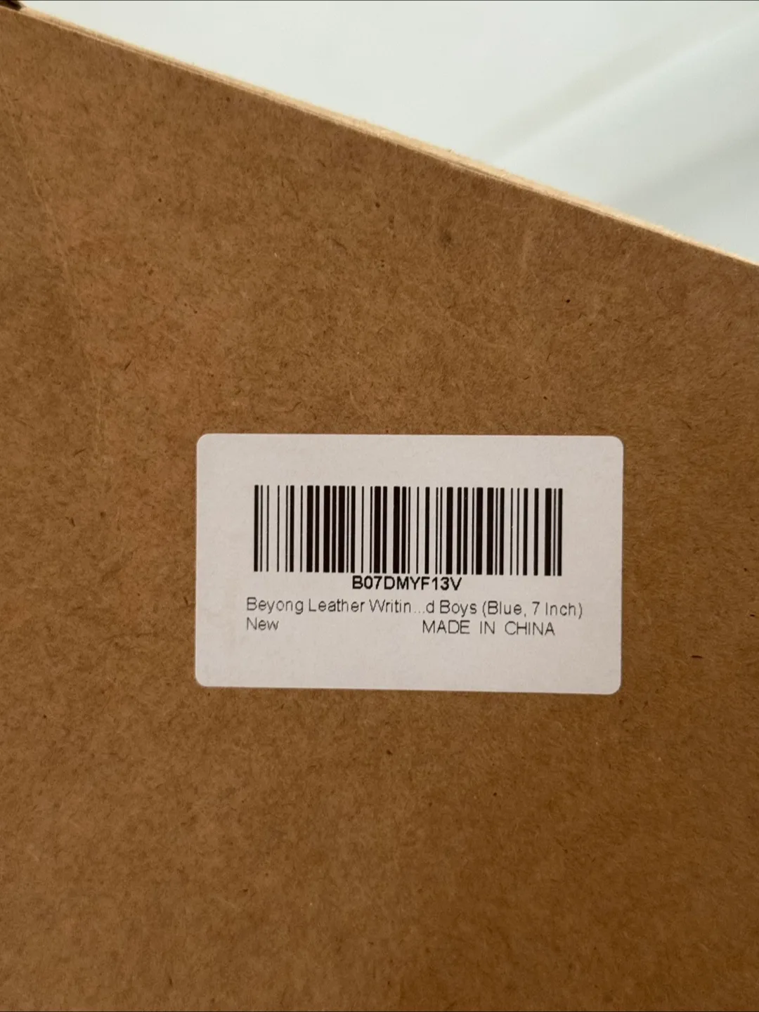 Teal Leather Journal with Leaf Charm & Box image indicator(9)