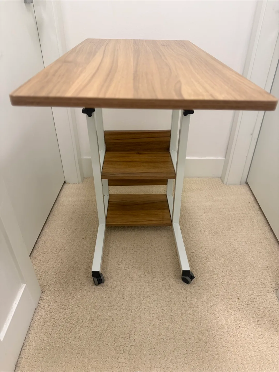 Adjustable Portable Workstation Table image indicator(2)