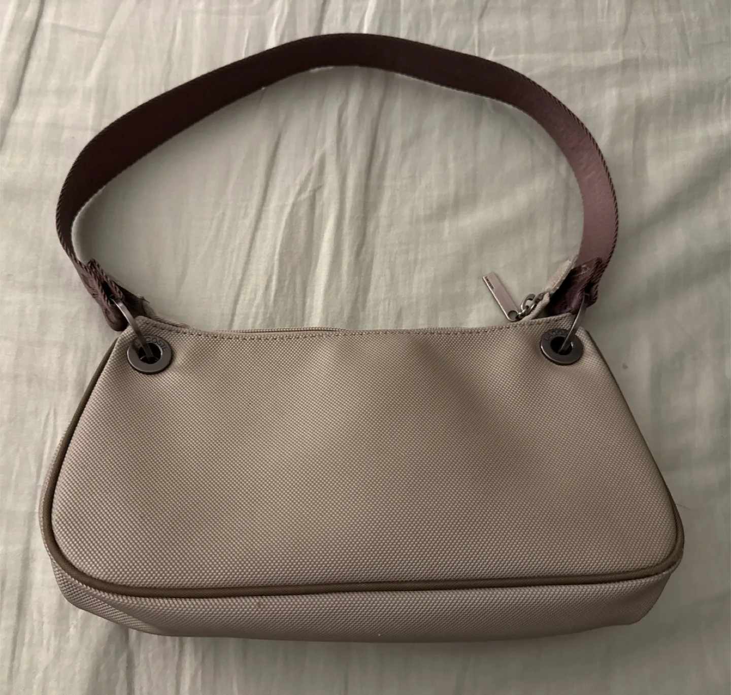 LACOSTE Vintage Baguette Shoulder Bag image indicator(2)