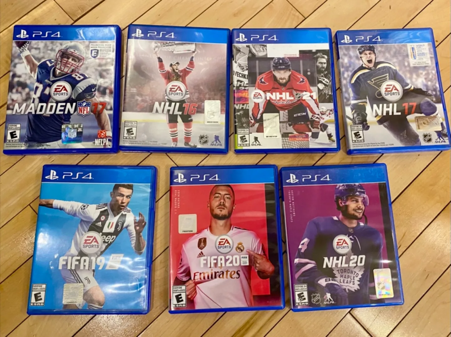 PS4 Games: Madden NFL 17, NHL 16, 17, 20, 21, FIFA 19, 20 thumbnail