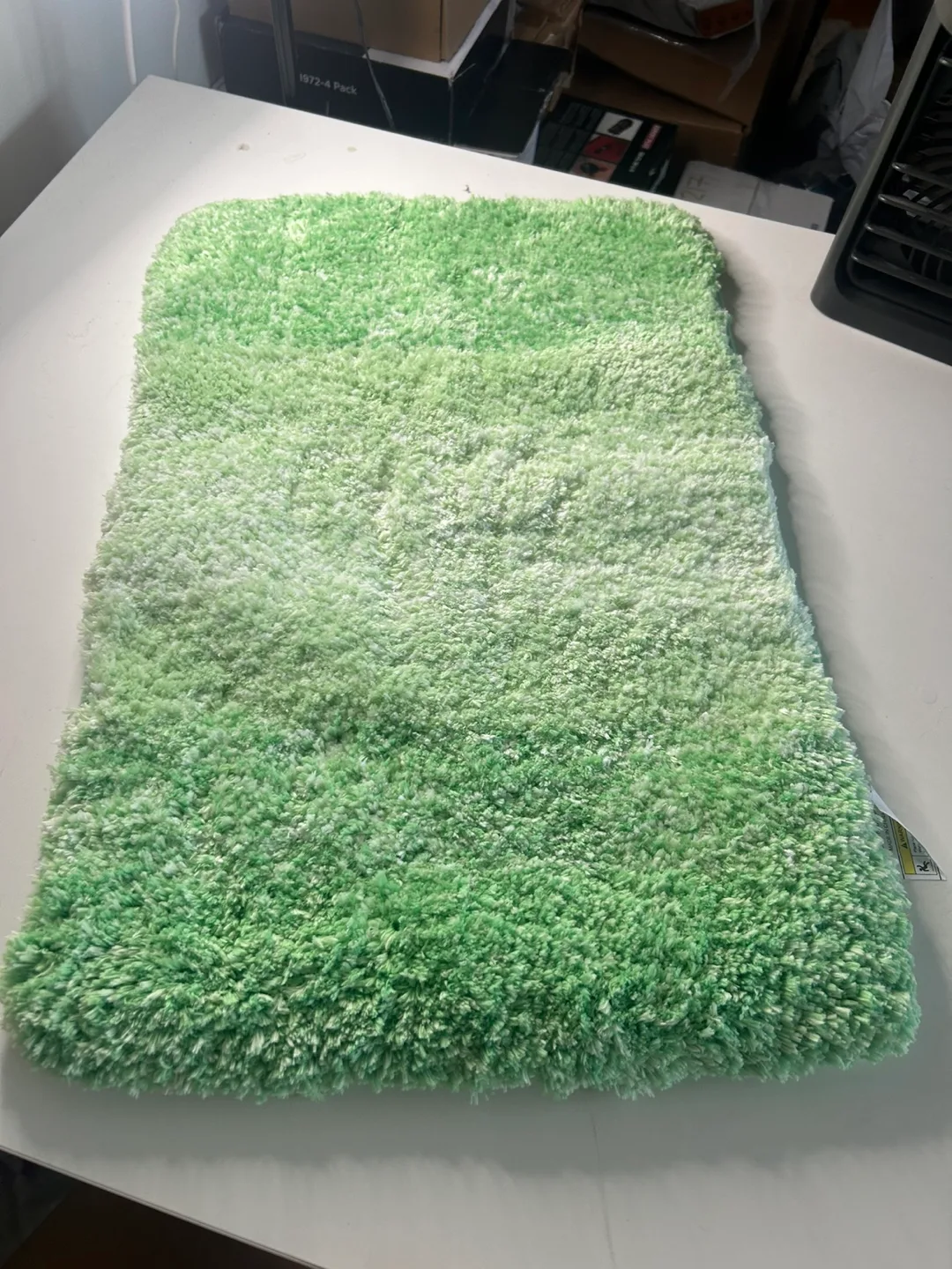 Green Microfiber Bath Mat (24x16 inches) thumbnail