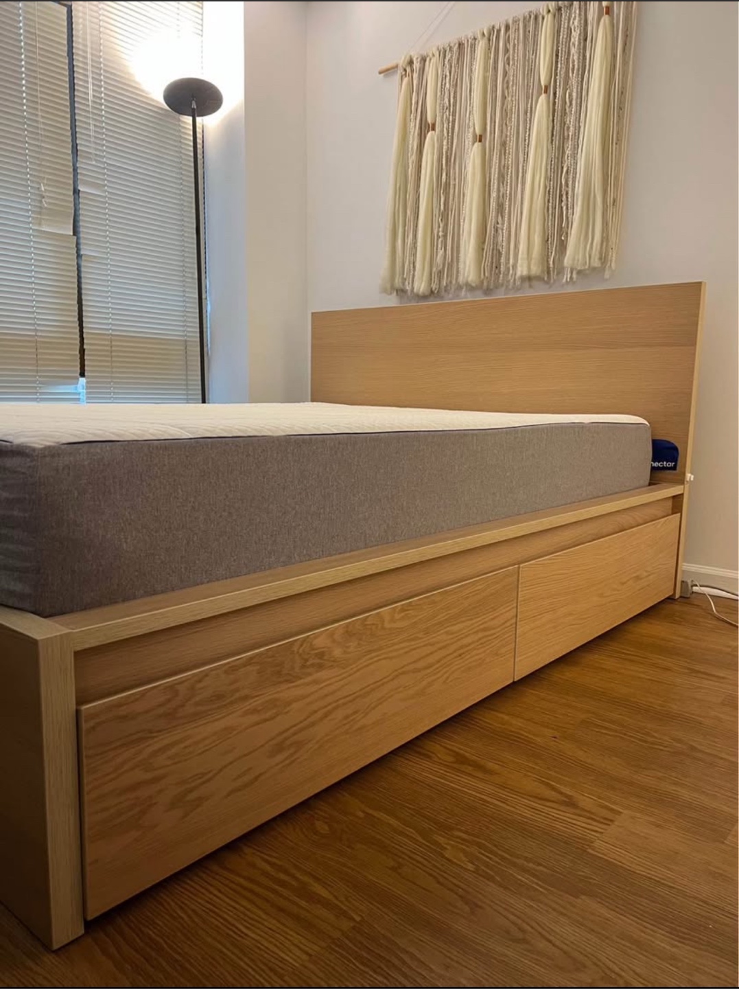 Queen Mattress & Wooden Bed Frame with Storage Drawers - photo 2