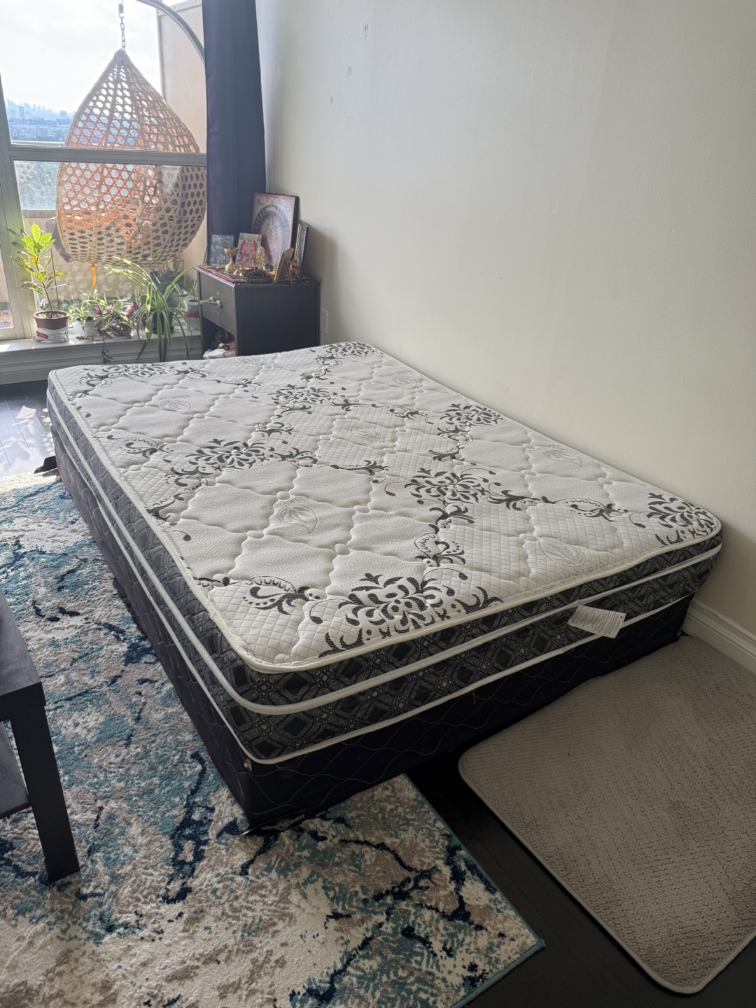 Double Size Mattress with Frame(free) - photo 4