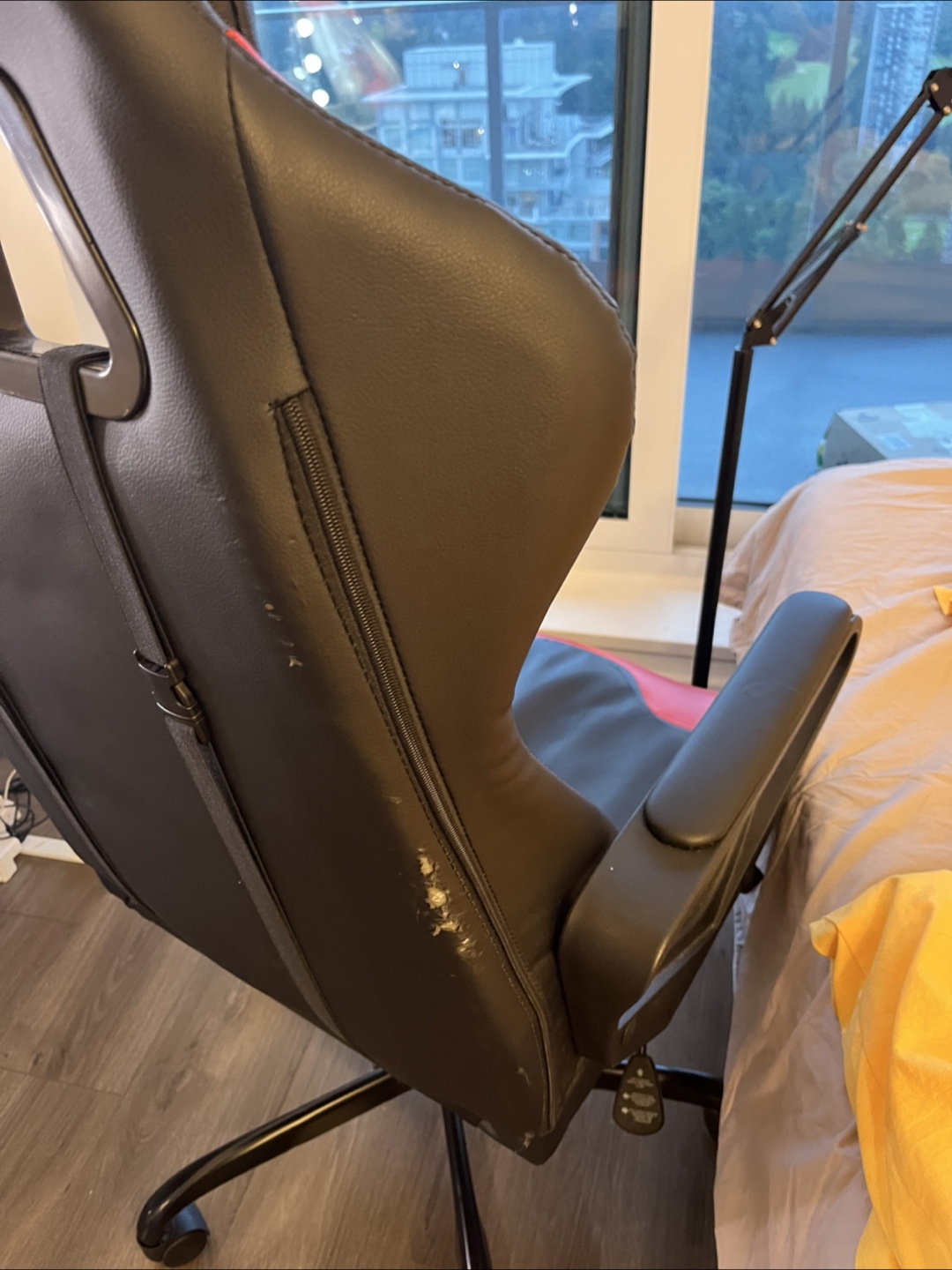 Gaming Chair - Black and Red - photo 3
