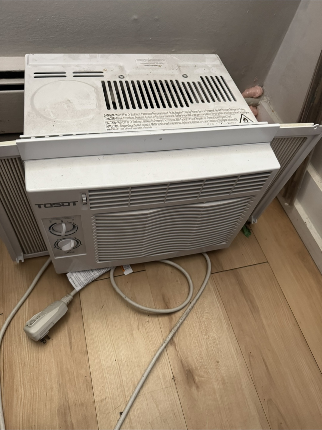 TOSOT Window Air Conditioner (5000 btu) - photo 2