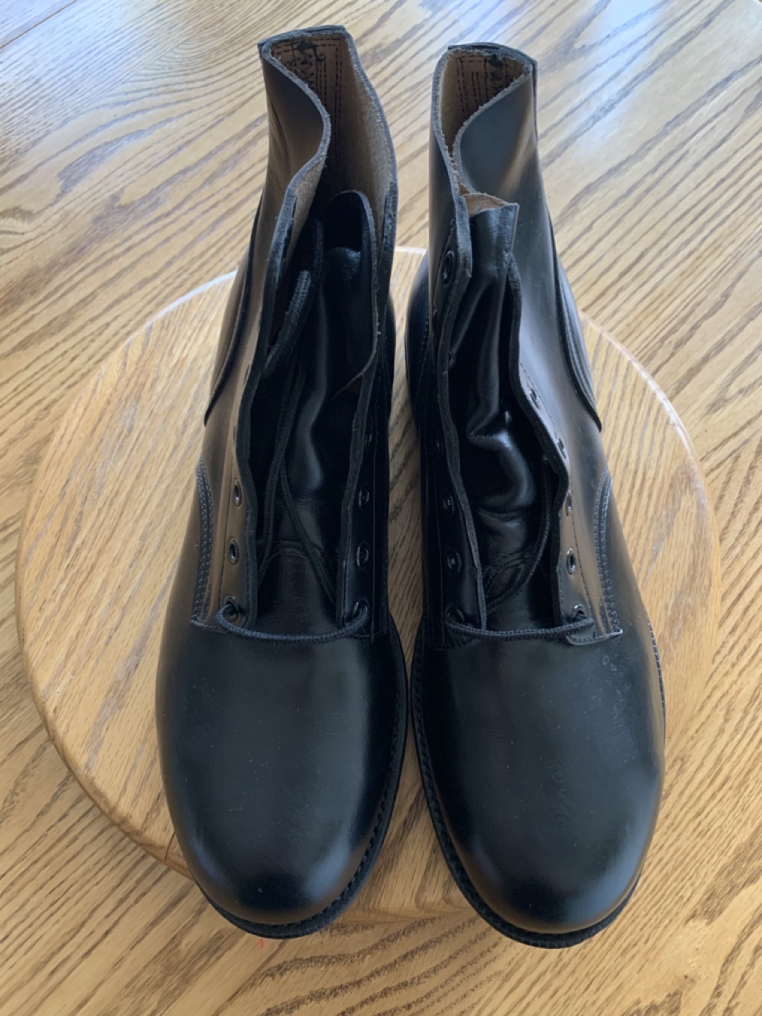 Black Leather Ankle Boots, Size 10.5 - photo 2