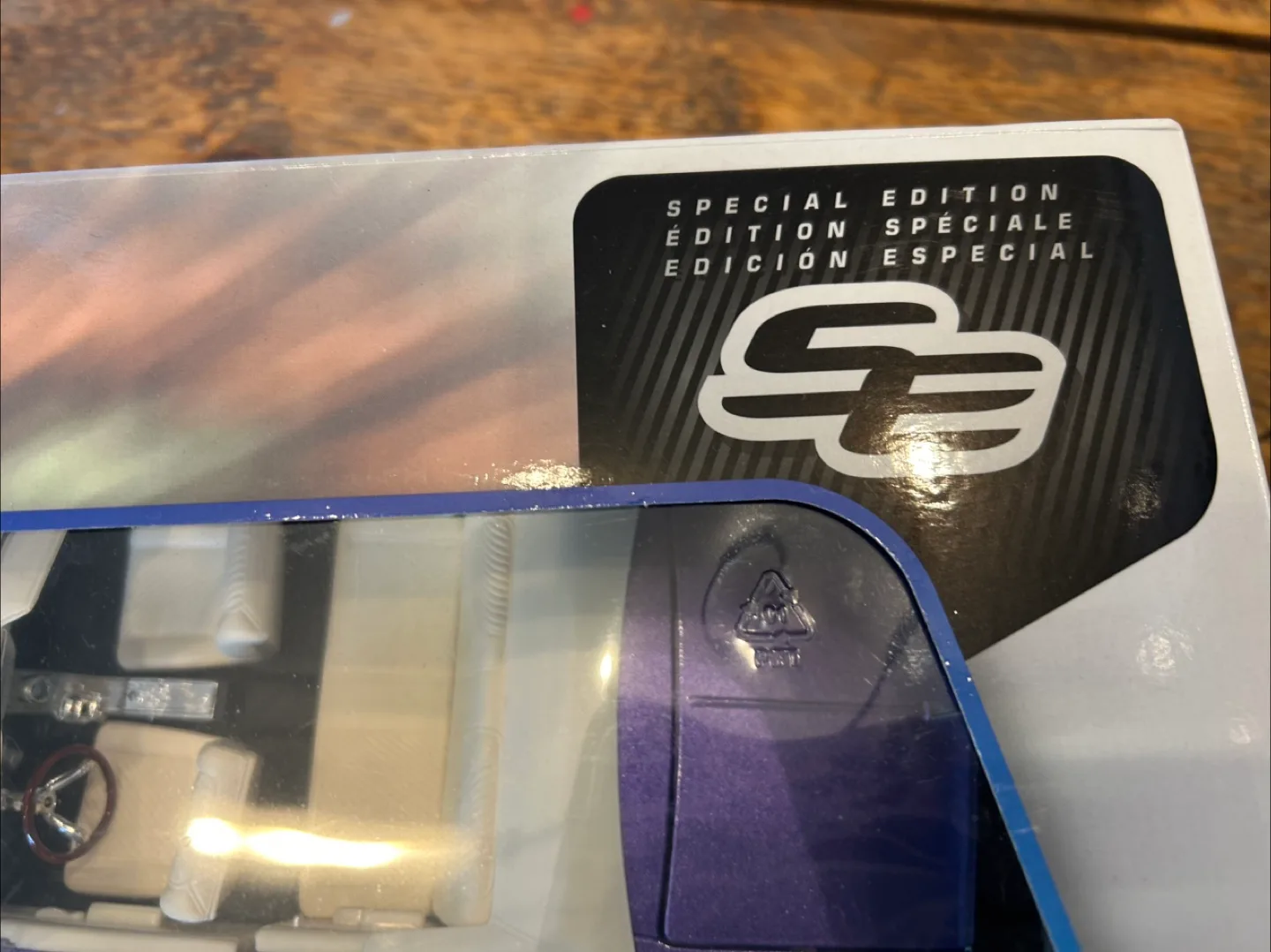 Maisto 1965 Pontiac GTO - Glossy Purple image indicator(2)