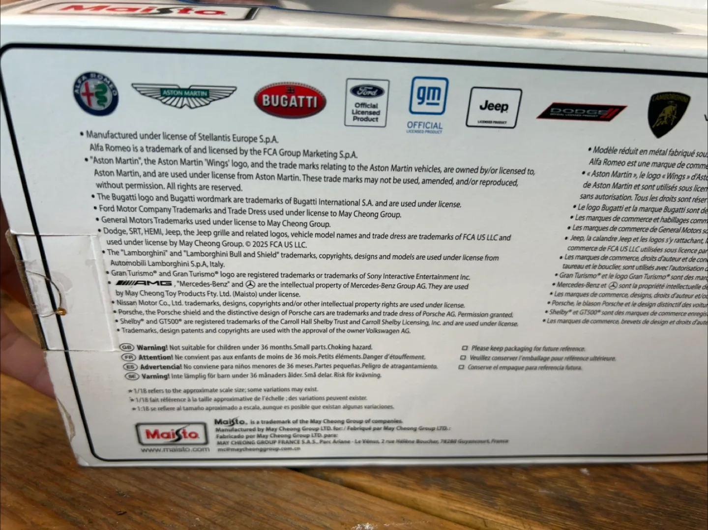 Maisto 1965 Pontiac GTO - Glossy Purple image indicator(4)