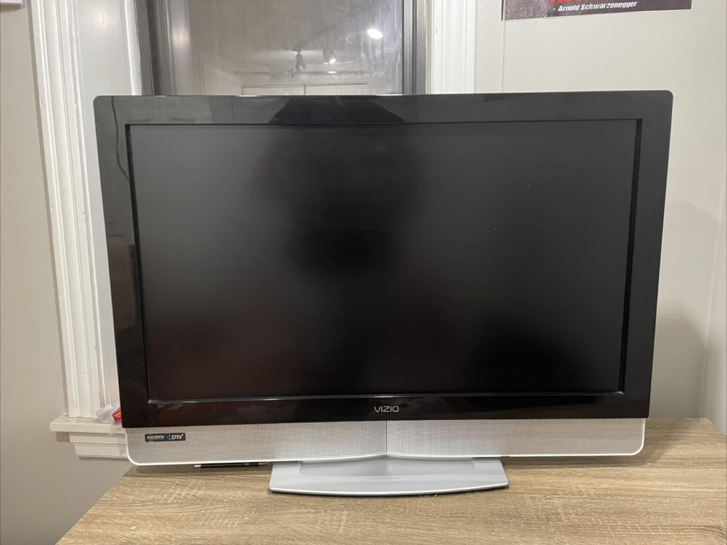 Vizio VX37L 37" HD TV