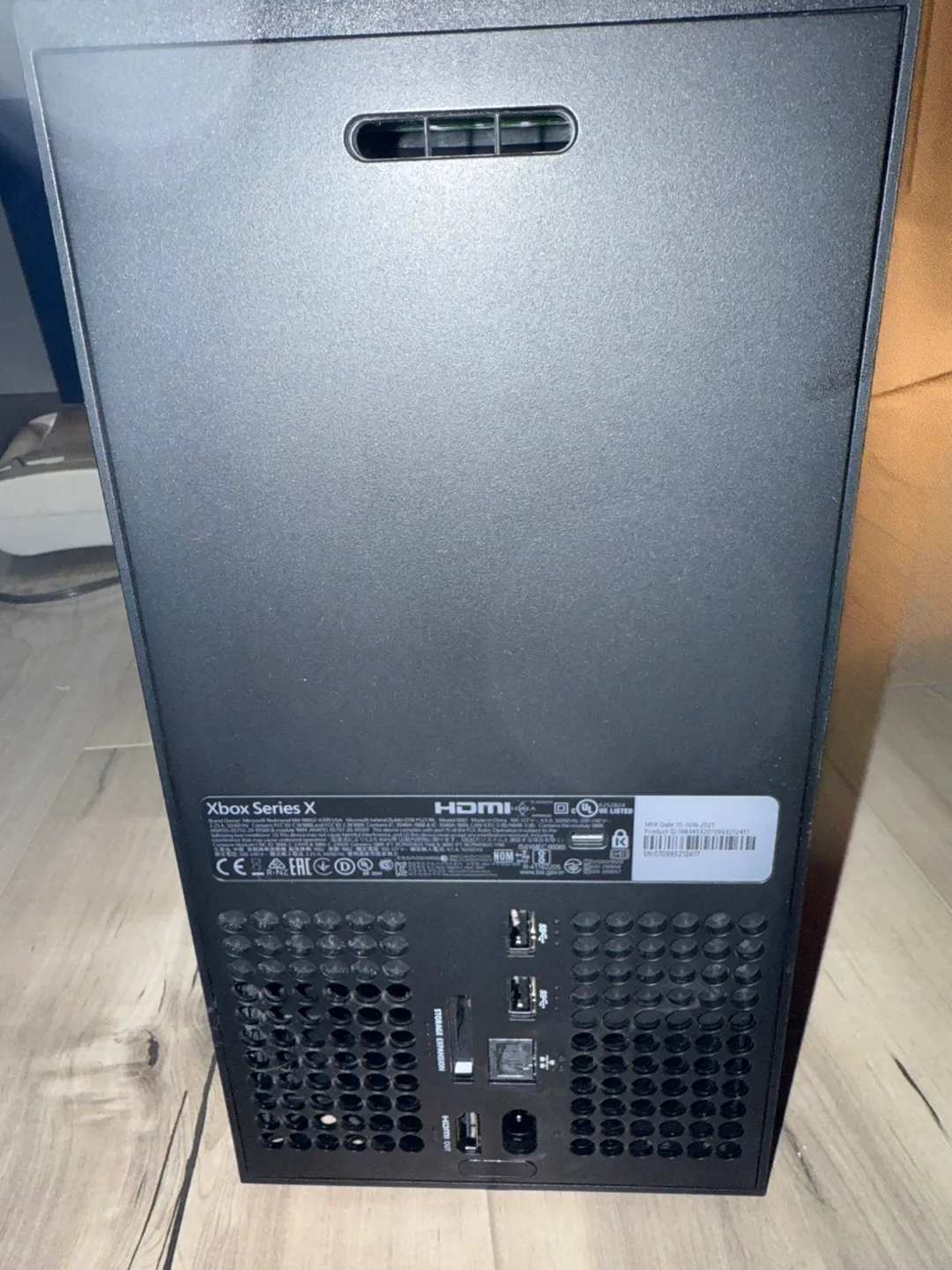 Xbox Series X 1 TB disk drive - excellent condition image indicator(2)