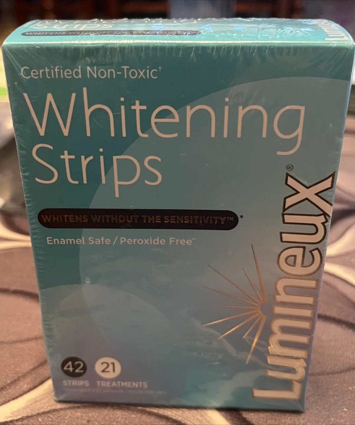 Lumineux Whitening Strips - New, 42 Strips thumbnail