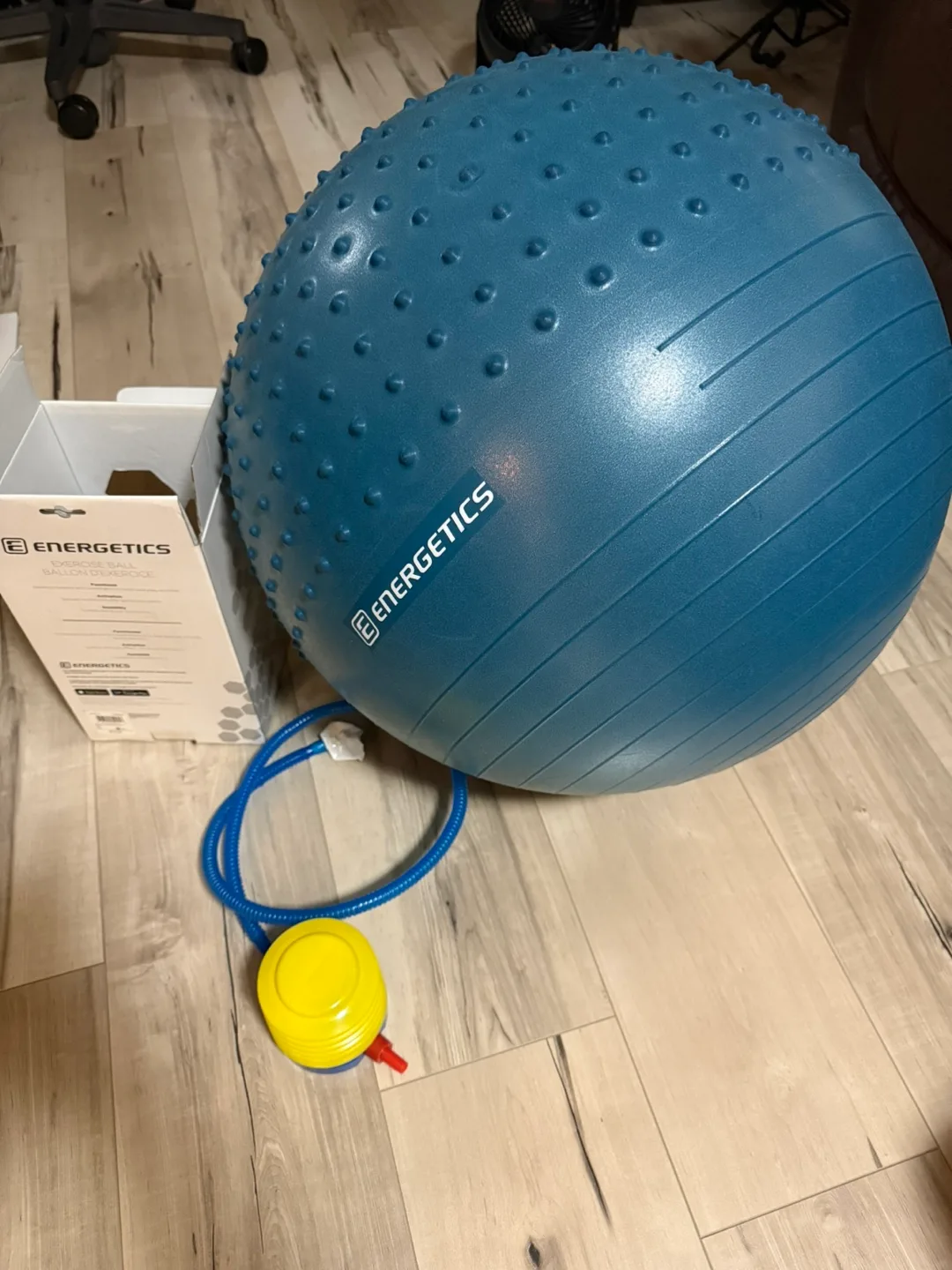 Exercise ball 65 cm thumbnail