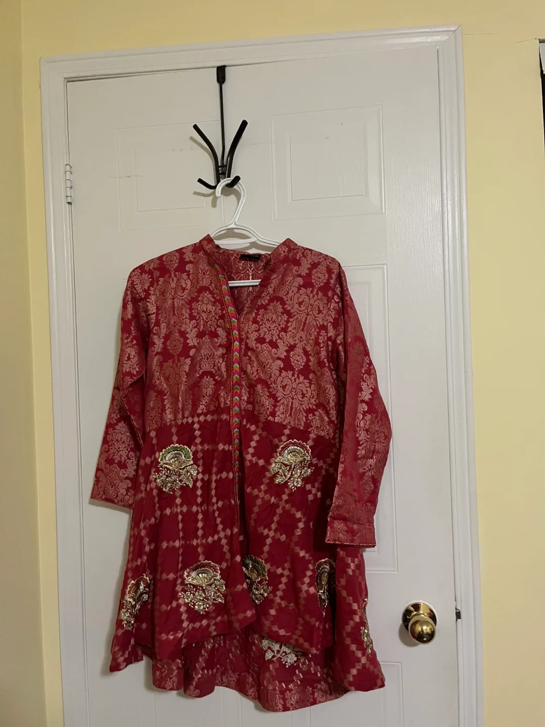 Red & Gold Patterned kurti thumbnail
