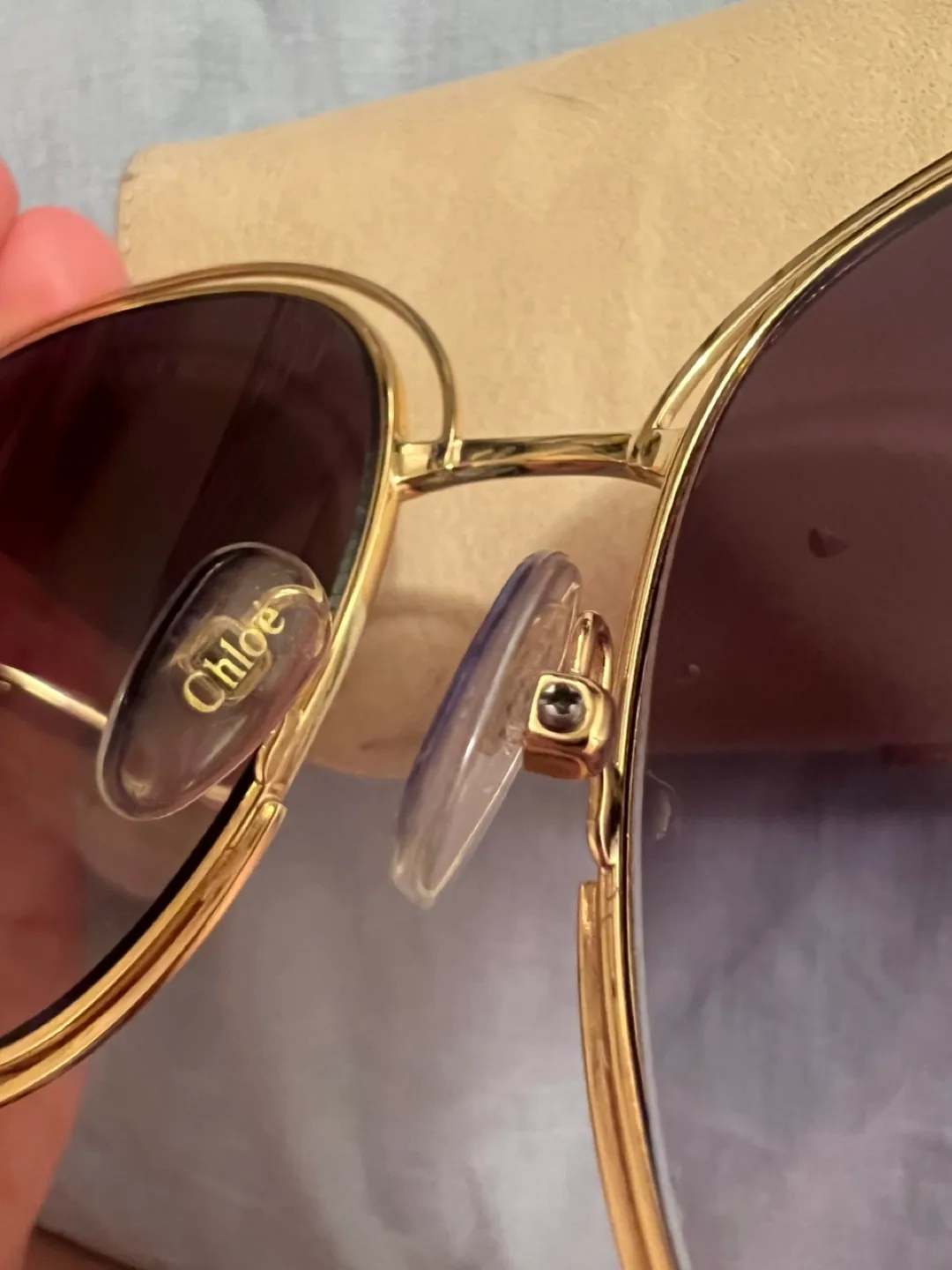 Chloe Carlina Butterfly Frame Gold & Purple Oversized Sunglasses image indicator(3)