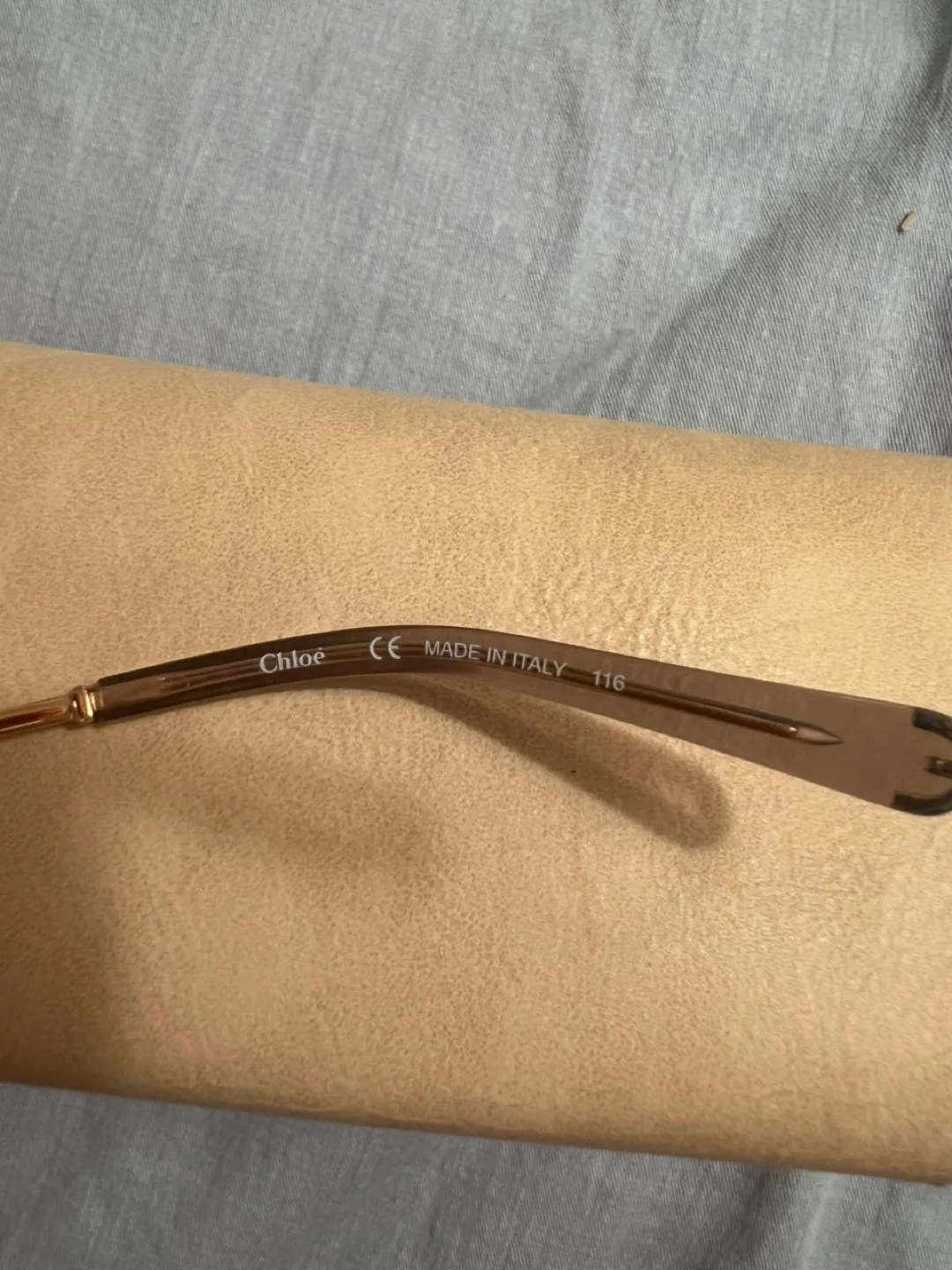 Chloe Carlina Butterfly Frame Gold & Purple Oversized Sunglasses image indicator(8)