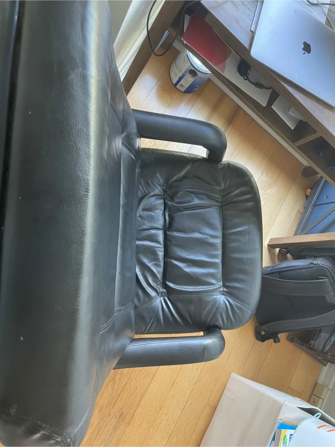 Vintage Black Leather Office Chair image indicator(3)