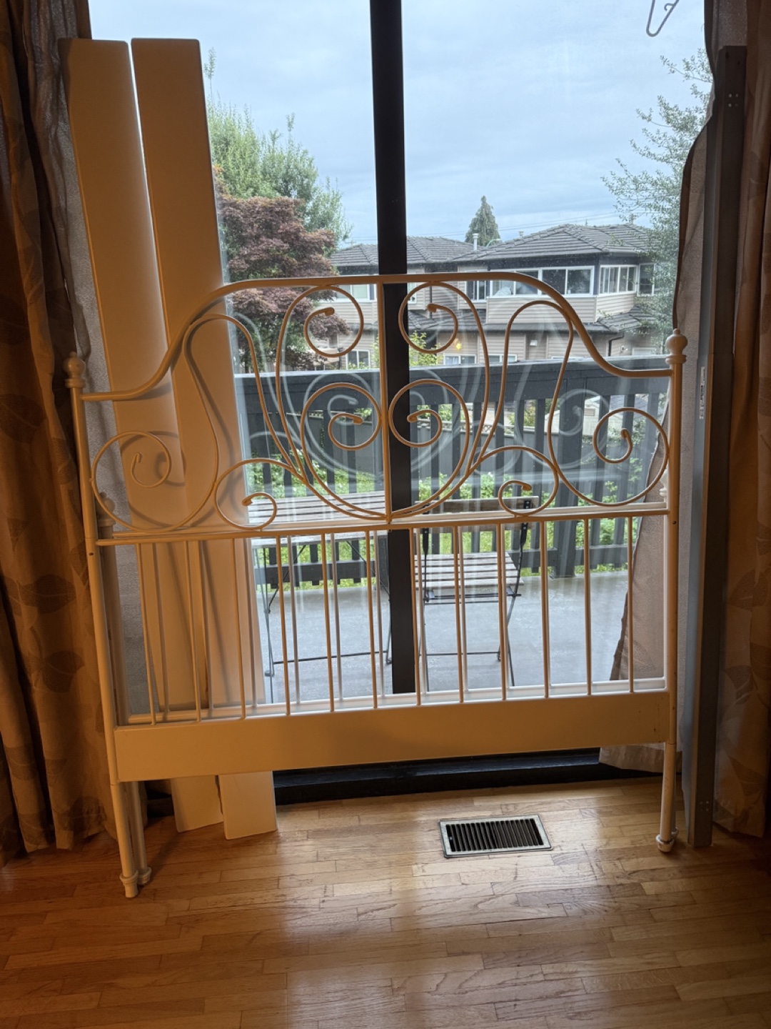 White Metal Double Bed Frame – $50 OBO -Must Sell Fast! - photo 5